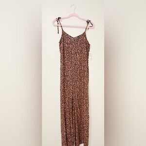 Old Navy Sleeveless Wide-Legged Jumpsuit